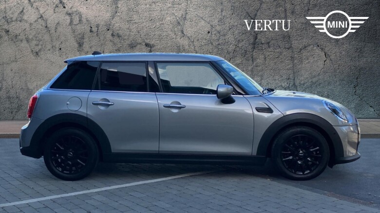 MINI Hatchback 1.5 Cooper Classic Premium 5dr Auto Petrol Hatchback